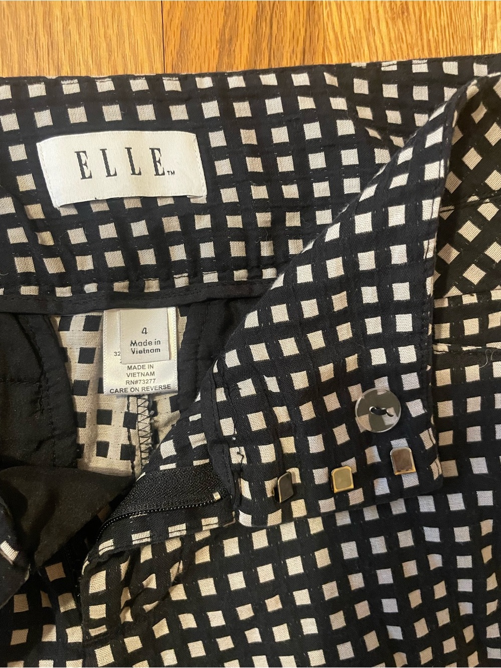 Elle Black and Cream Windowpane Button-Front Blouse